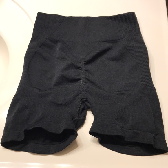5 Prozis Women's Athletic Shorts - Picture 9 of 11